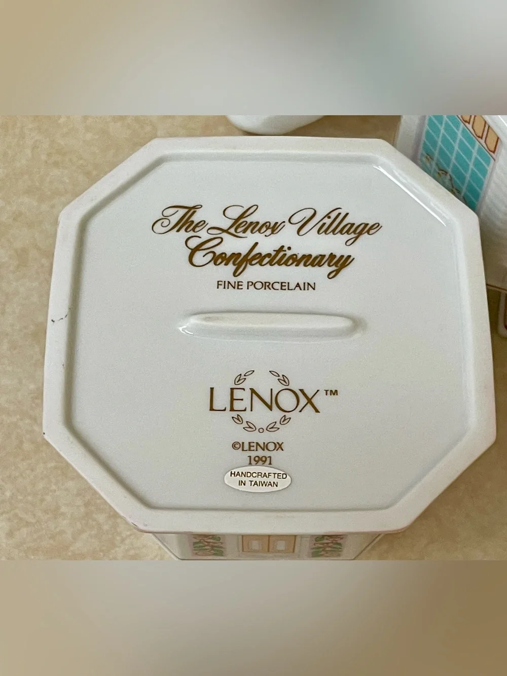 Lenox Village Tea Room 3 Pc Set  Teapot, Creamer, Sugar w/ Spoon  Vintage 1991